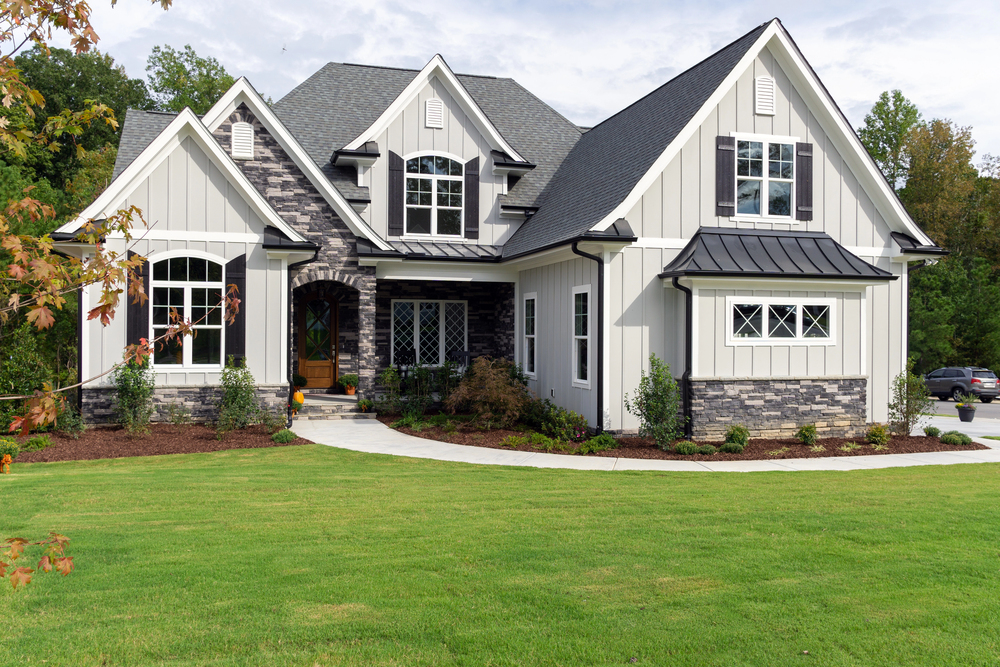 Vertical Vs. Horizontal Siding: Which Fits Your Home's Aesthetic?